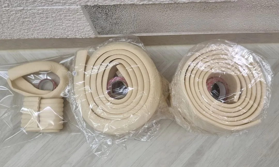 (미개봉새상품)아기 모서리 보호대/책상코너/쿠션카드/안전가드(베이지색상) 이미지