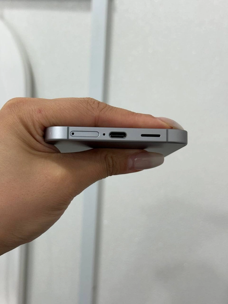 갤럭시S25+ 실버 256GB Y1928 이미지