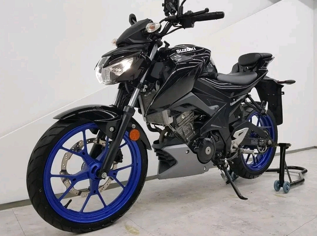 Gsx-s125 2022년 9천KM 신차급 판매 이미지