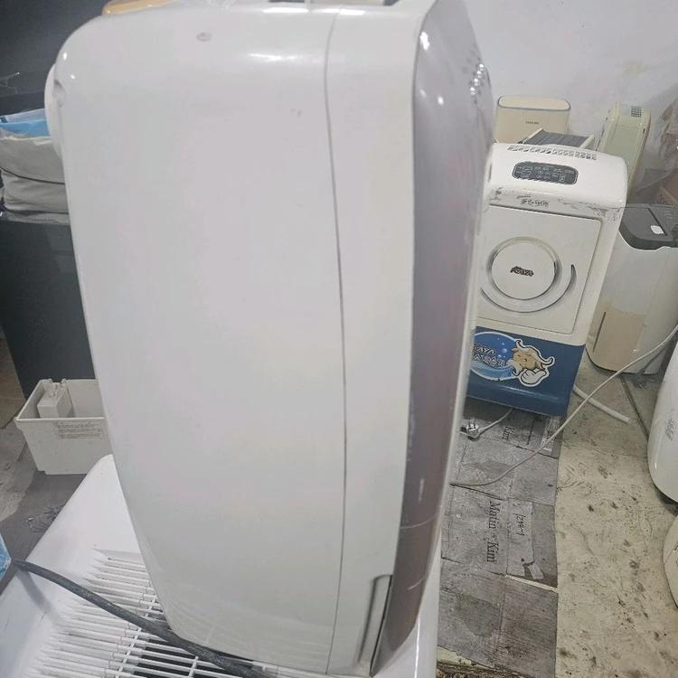 LG제습기 10리터 결로방지예방 물잘빨립니다 빨래잘말립니다 이미지