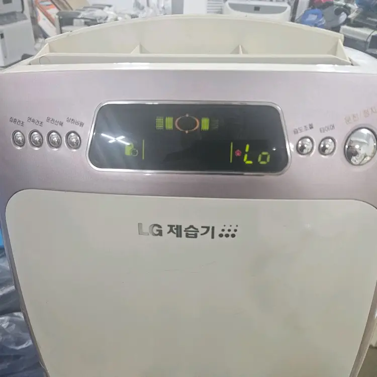 LG제습기 10리터 결로방지예방 물잘빨립니다 빨래잘말립니다 이미지