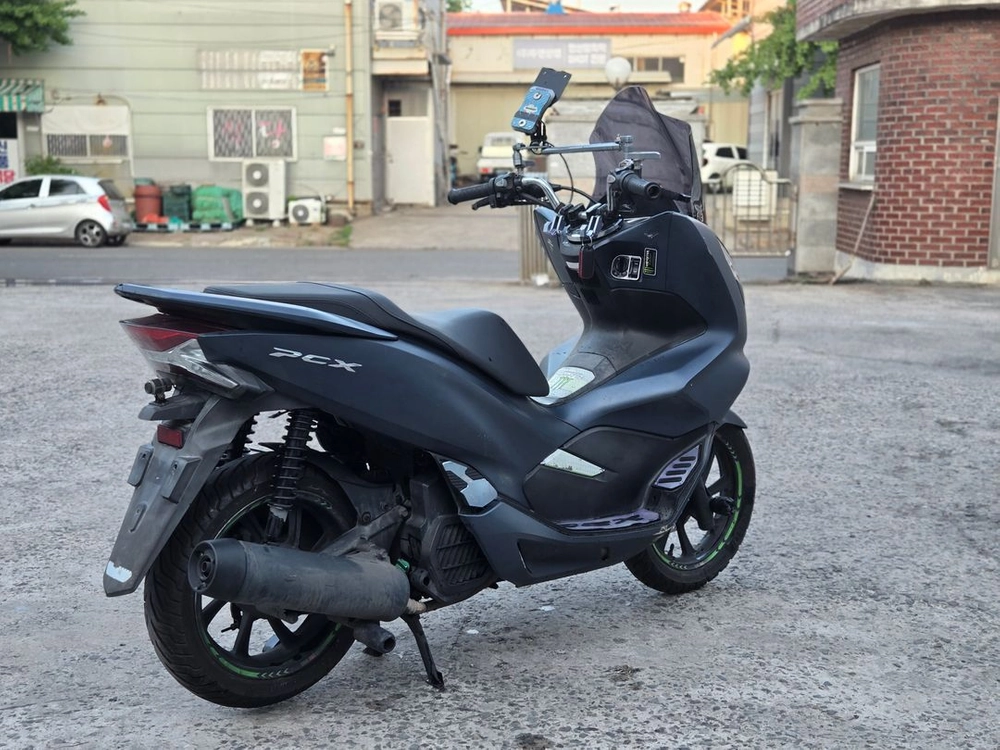 19년식 혼다 PCX 125 판매합니다 이미지