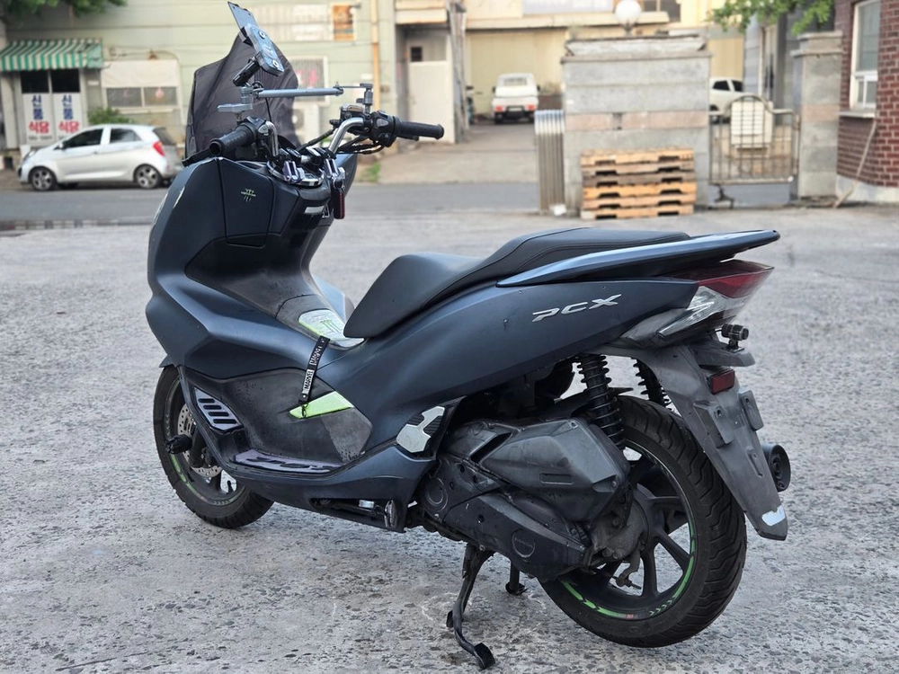 19년식 혼다 PCX 125 판매합니다 이미지