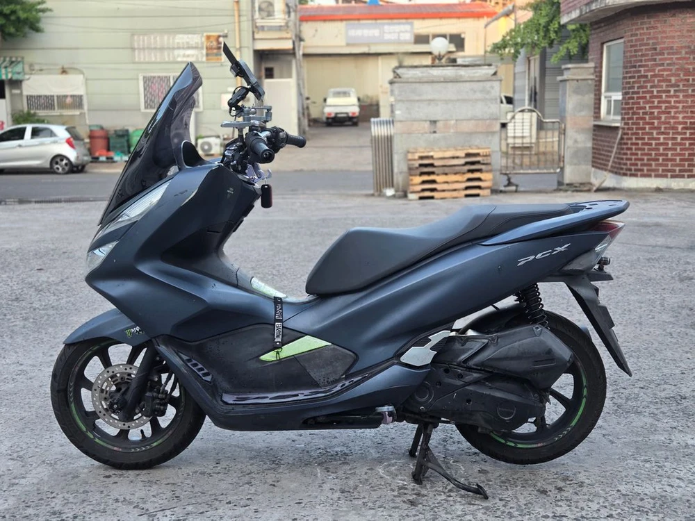 19년식 혼다 PCX 125 판매합니다 이미지