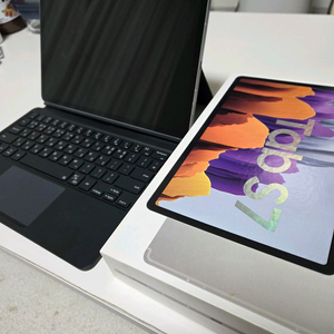 갤럭시탭 s7 wifi 128gb 키보드 북커버 포함 이미지