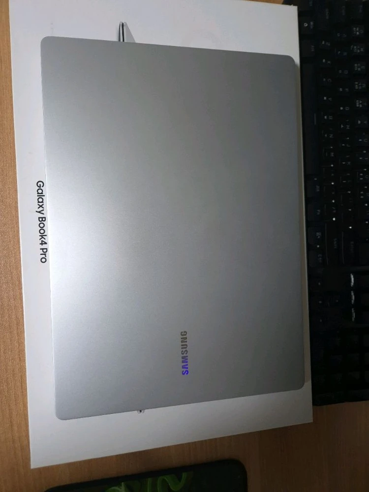삼성 갤럭시북4 프로 14인치 노트북 (울트라7 / 32G / 1TB) NT940XGK-KD72S 이미지