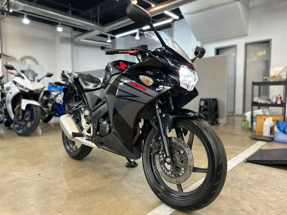 혼다 CBR125 17년식 1만km 특 S급 무사고 이미지