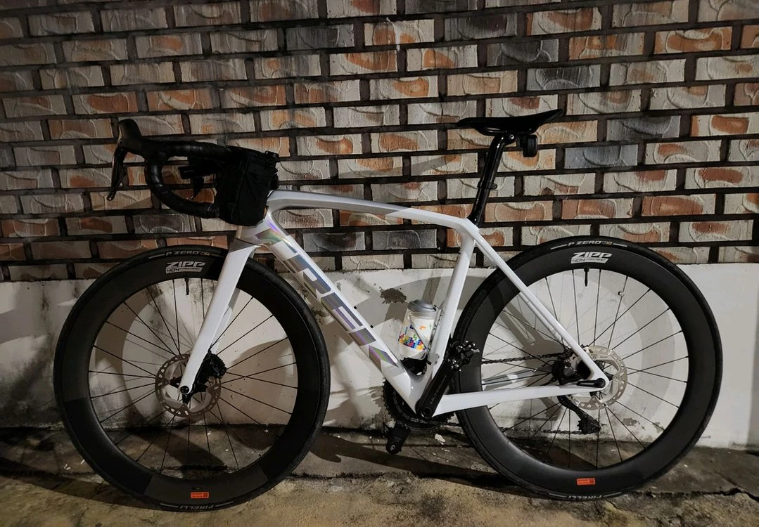 TREK 2023 에몬다 SL7 + zipp404 판매 이미지