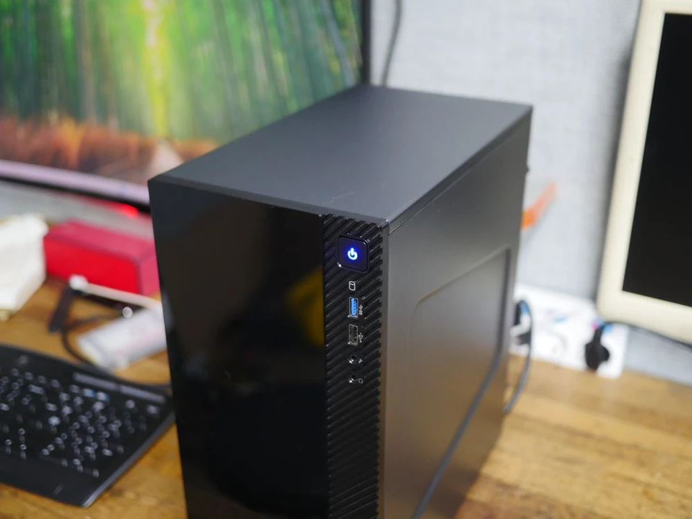 고성능 사무용 컴퓨터 i3-12100 16GB SSD250GB 본체 이미지