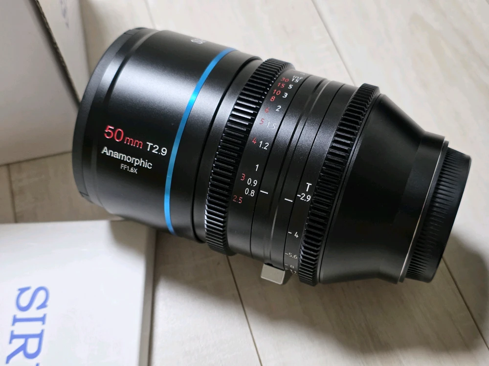 시루이 아나모픽 아나몰픽 50mm t2.9 파나소닉 L마운트 시네마렌즈 이미지