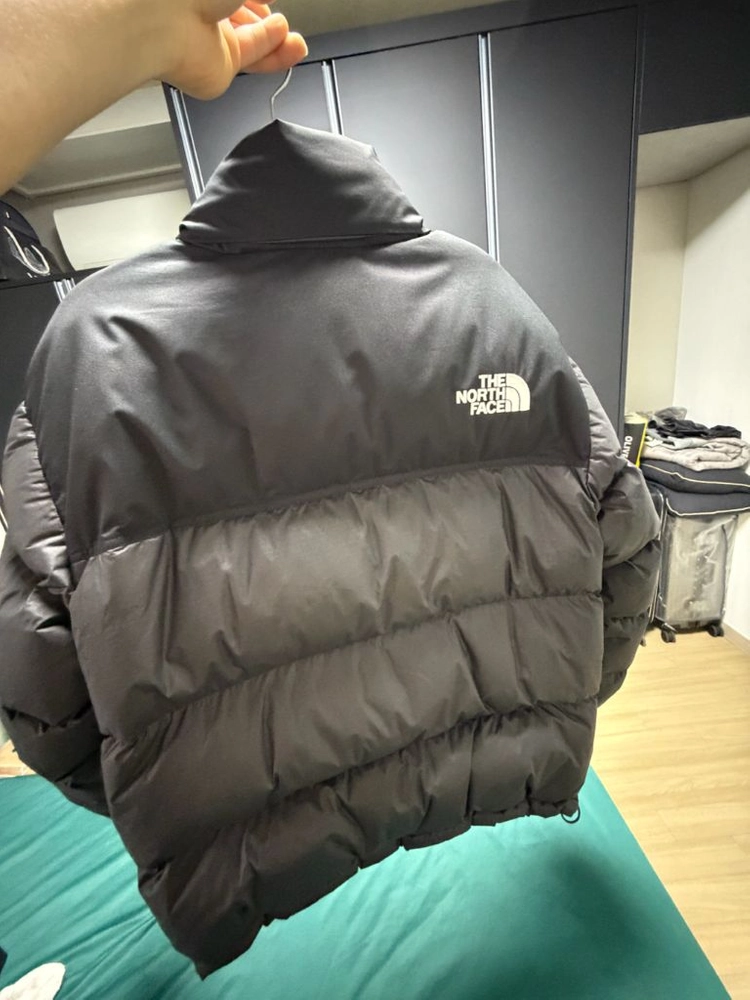 눕시 다운 패딩 재킷 이미지