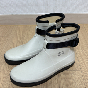 260) 문스타 스니커즈 장화 이미지