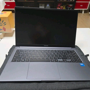 삼성 갤럭시북4 NT750XGK 노트북 이미지