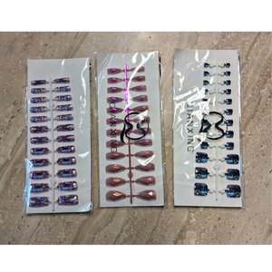 네일팁 2개 + 페디팁 1개 일괄 1000원 이미지