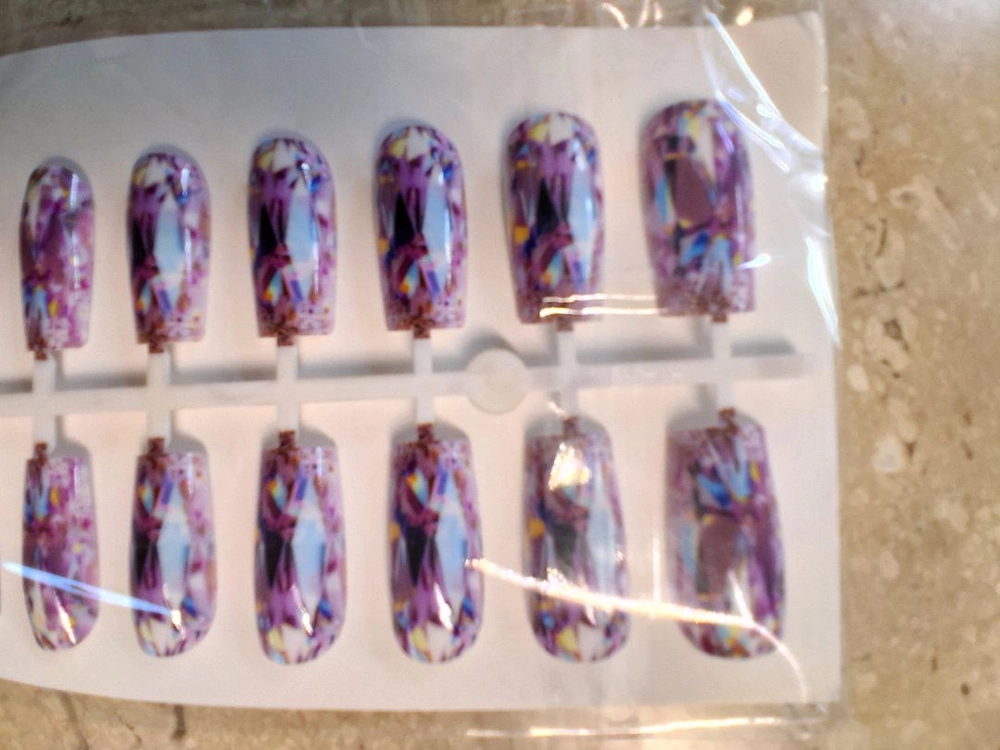 네일팁 2개 + 페디팁 1개 일괄 1000원 이미지