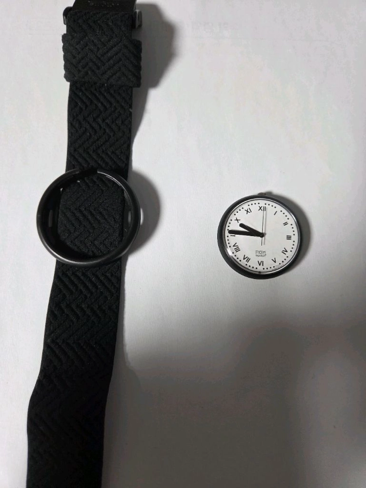 Swatch Roman Night 시계 이미지