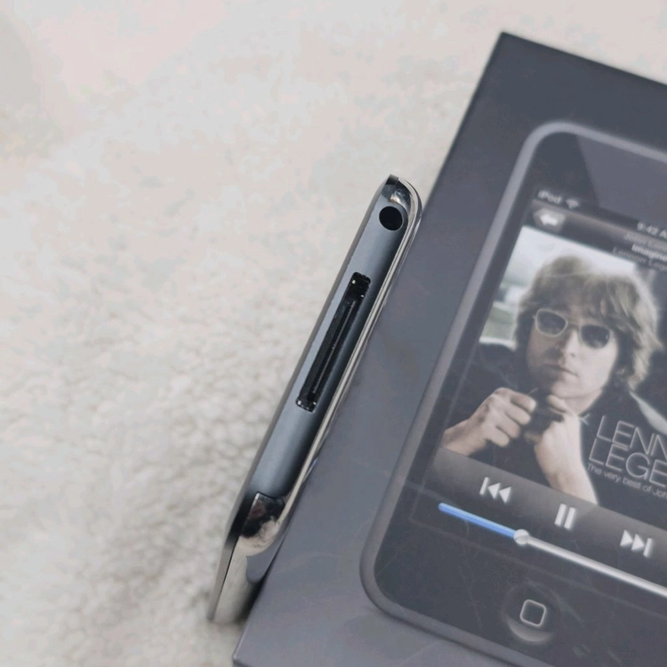 iPod 아이팟 터치 1세대 16G 본체포장 비닐 풀박스 소장용 수집용 이미지