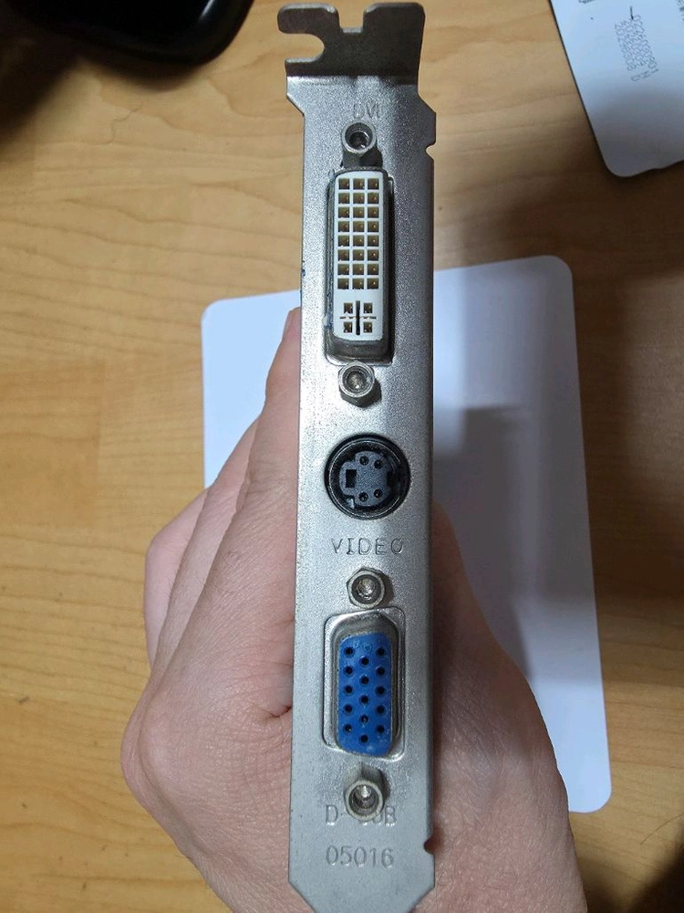 지포스 fx5500 128m 그래픽카드 이미지