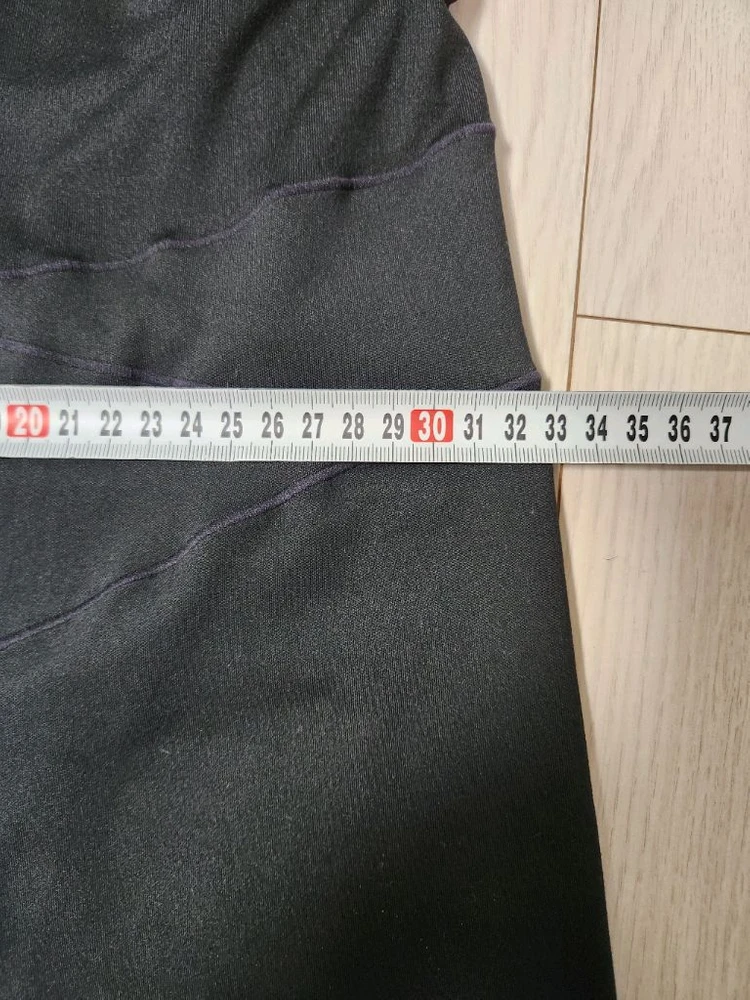 새상품급) 나이키 하이라이즈 임산부 레깅스 DR1651-010 사이즈m여러 중고사이트에도 같이 판매하고 있어서 삭제 이미지