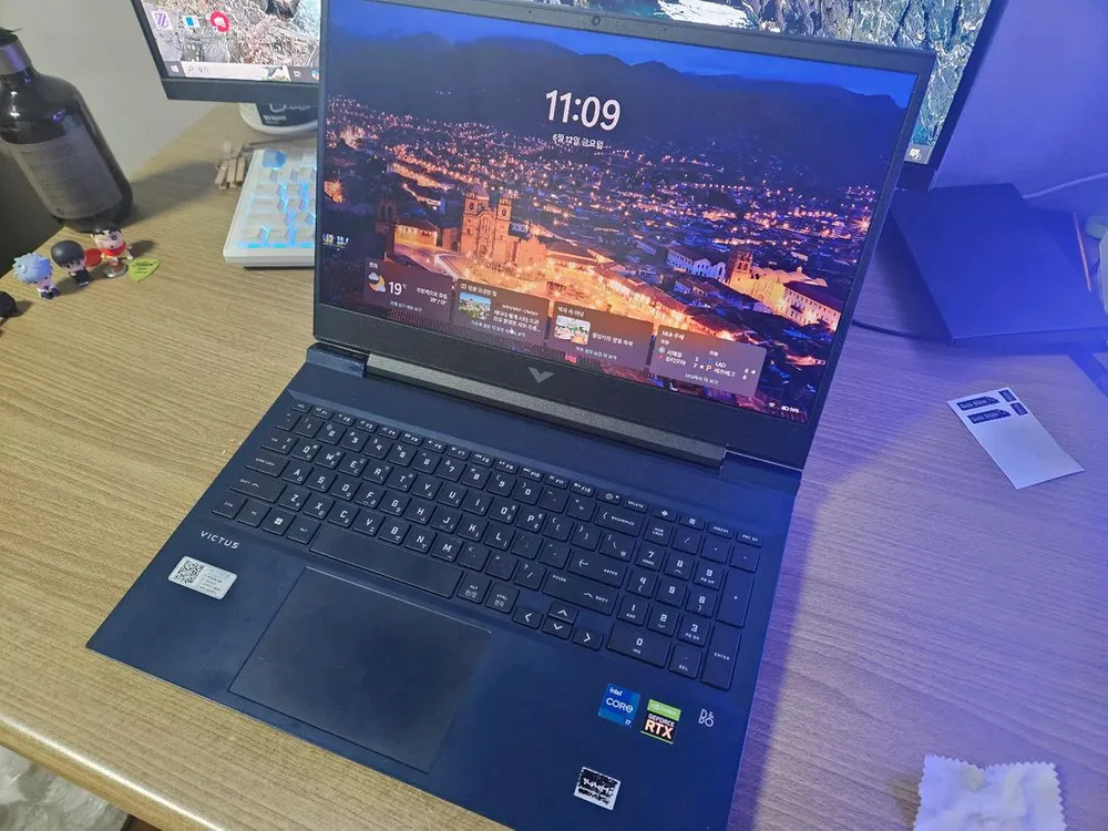 HP 빅터스 16 게이밍 노트북 (i7-12700H / 메모리 16G / RTX 3060 / 윈도우11 정품 포함) 이미지
