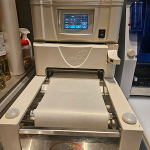 럭키엔지니어링 김밥 말아주는 기계 LCR-700 이미지