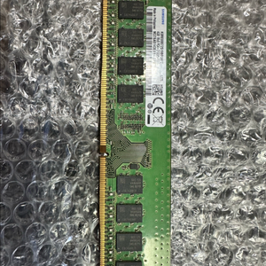 삼성 DDR4 4GB 메모리 이미지
