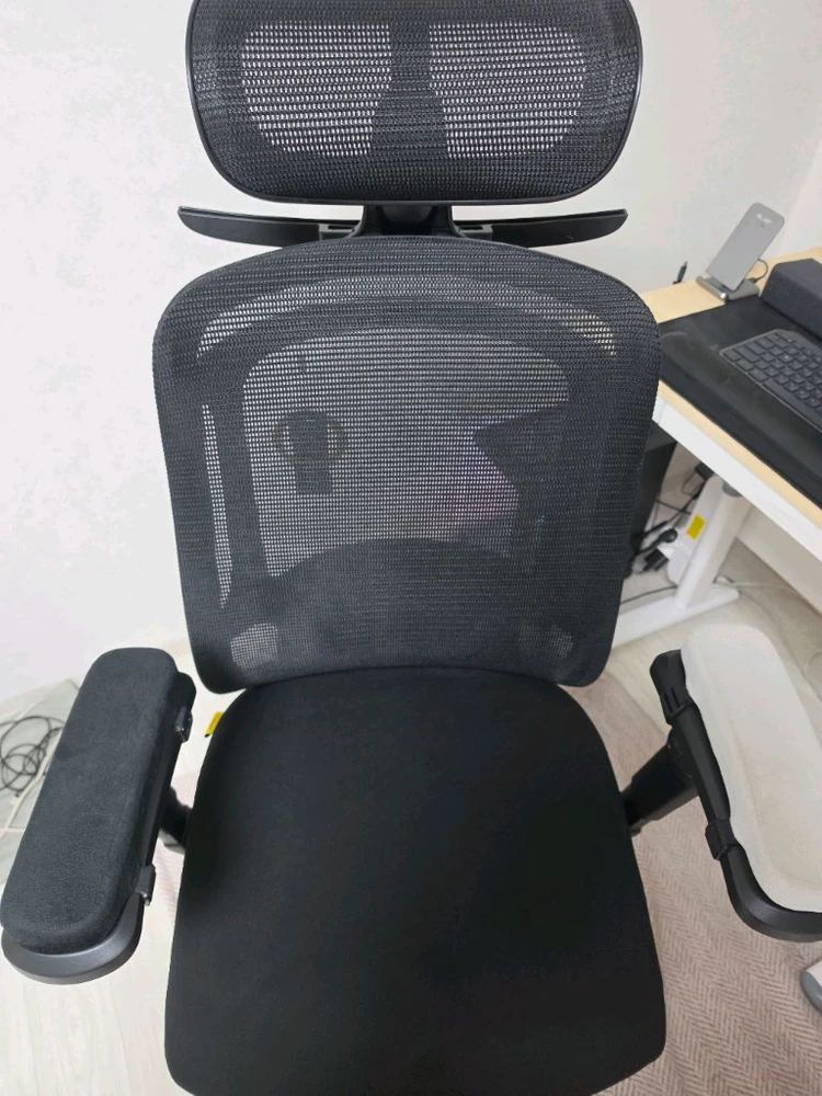 제닉스 아레나 아크체어 메쉬6d 상태s급 이미지