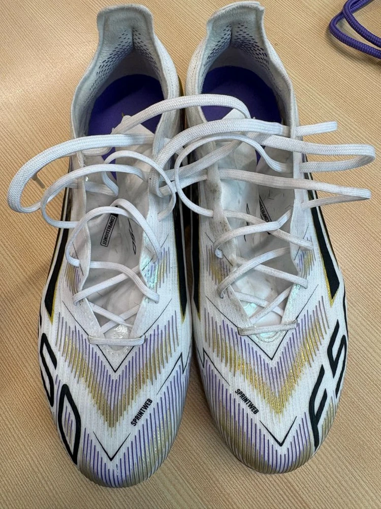 f50 엘리트 AG/HG 265사이즈 - 안심되는 중고거래