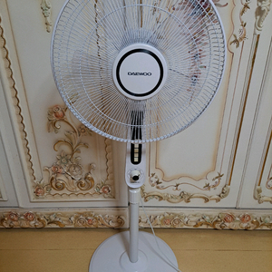 타워형과 일반 선풍기 팝니다 이미지