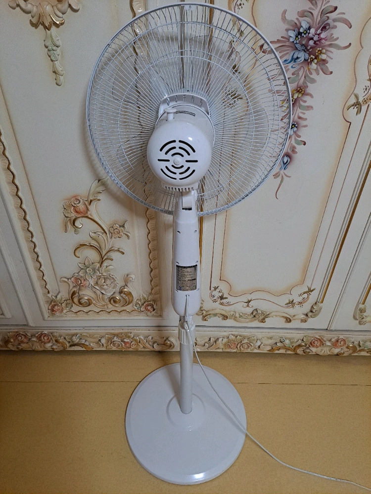 타워형과 일반 선풍기 팝니다 이미지