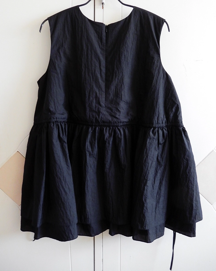 유노이아 리프 스트링 베스트 블랙 leaf string vest black 판매합니다 이미지