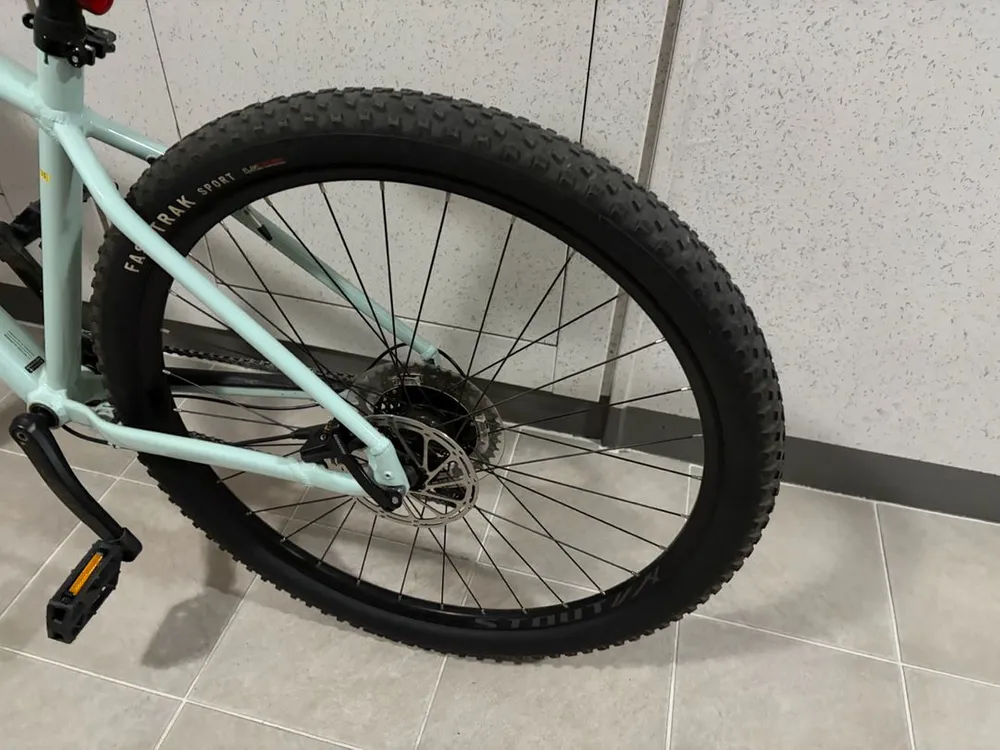 스페셜라이즈드 MTB 자전거 이미지