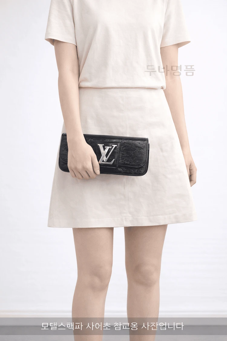 루이비통 M4029N 에삐 소베 클러치 (누나명품중고) 이미지