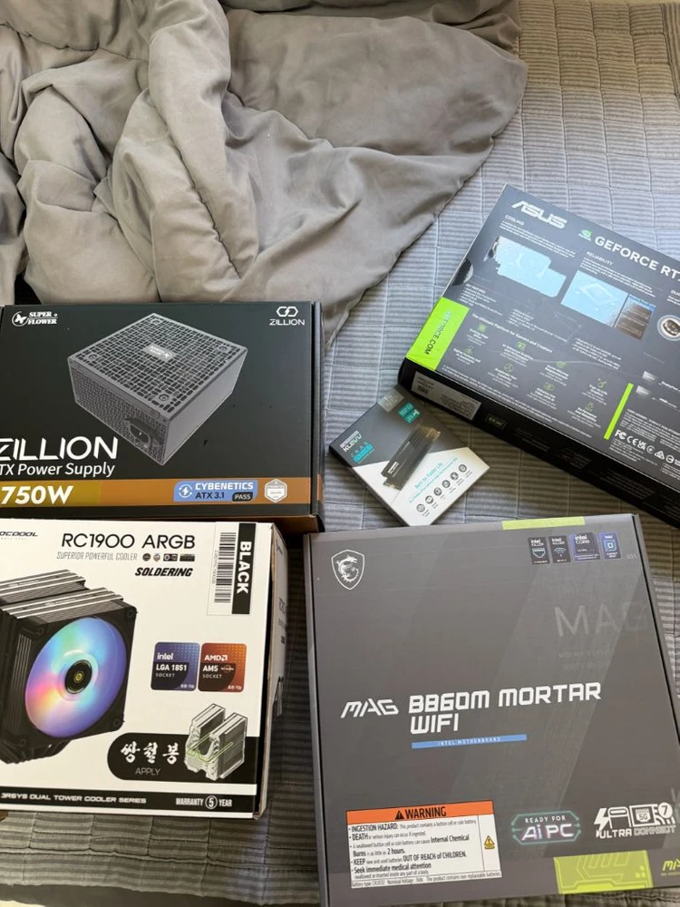 고사양 컴퓨터 본체 데스크탑 팝니다 인텔 270K plus 5060ti 이미지