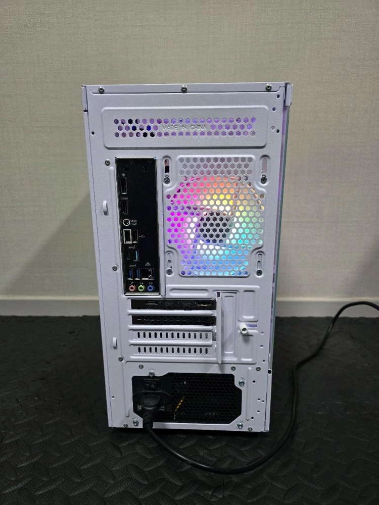 (안산/시흥) 라이젠 5 7500F, RTX 5060 게이밍 컴퓨터 본체 판매 합니다. 이미지