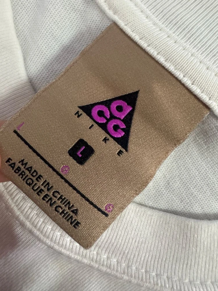나이키 Acg 그래픽 볼텍스 반팔 티셔츠 M 화이트 이미지