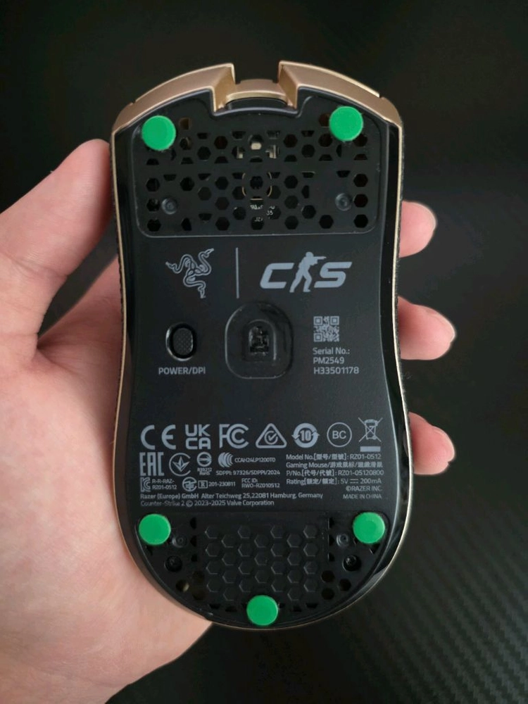 레이저 바이퍼 (Razer Viper) V3 Pro 카스 에디션 + 패드 세트 판매합니다 이미지