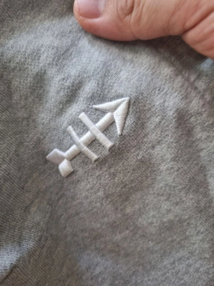 엘가노벰버 트레이닝복 상의 이미지