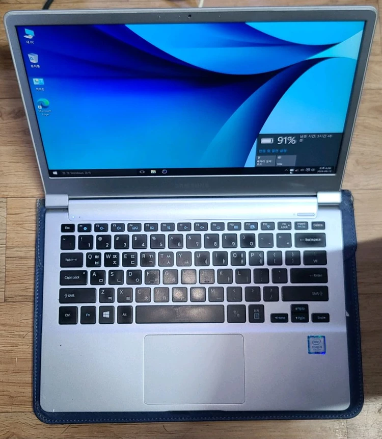 삼성노트북 NT900X3M-K59 이미지