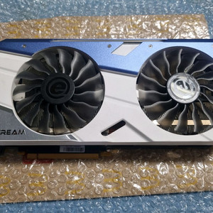이엠텍 GTX 1080 Ti Super JETSTREAM 이미지