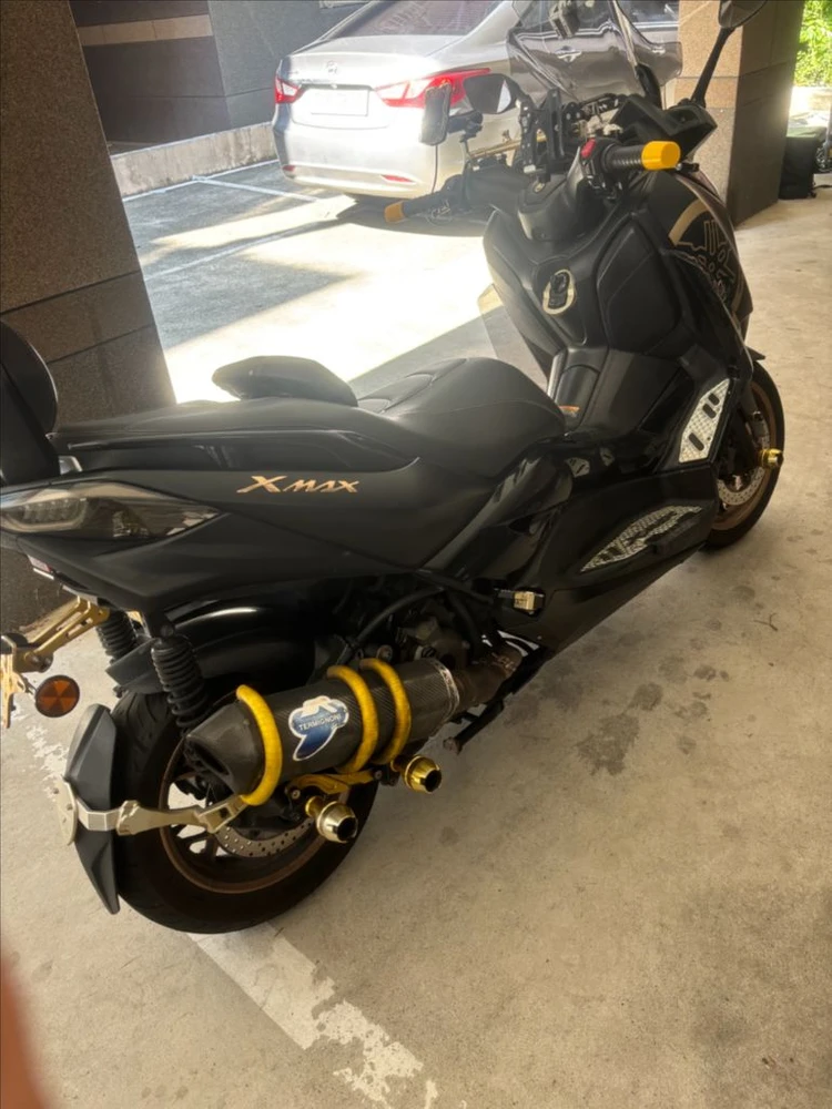 Xmax300 판매 합니다 이미지