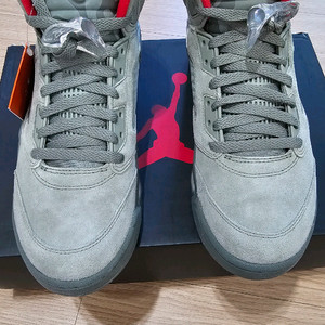 조던5 카모 260 새제품 이미지