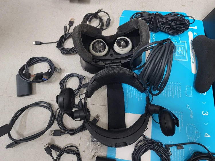 HTC VIVE Cosmos Elite VR 바이브 코스모스 엘리트 PCIe WiGig 카드 포함 이미지