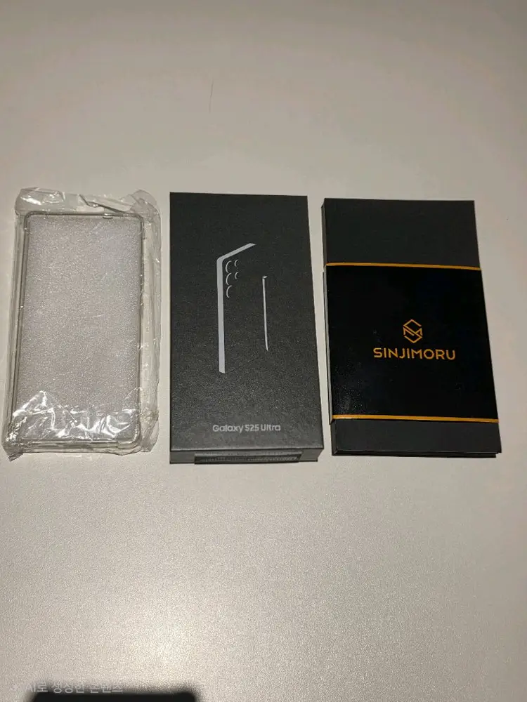 갤럭시 S25 울트라 512GB 티타늄 화이트 실버 새제품급 (삼케플 양도 가능) 이미지