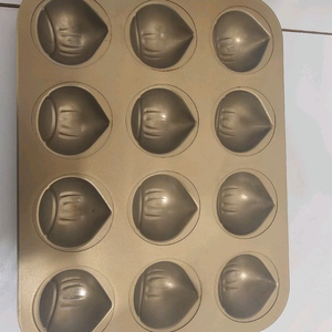 밤 모양으로 귀여운 베이킹틀 이미지