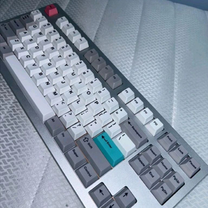 (미사용)헤르츠87(hertz87) 텐키리스 키보드 키캡만 판매 이미지