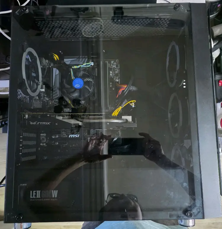데스크탑 (i5-8400, 램8Gb, GTX970) <북수원> 이미지