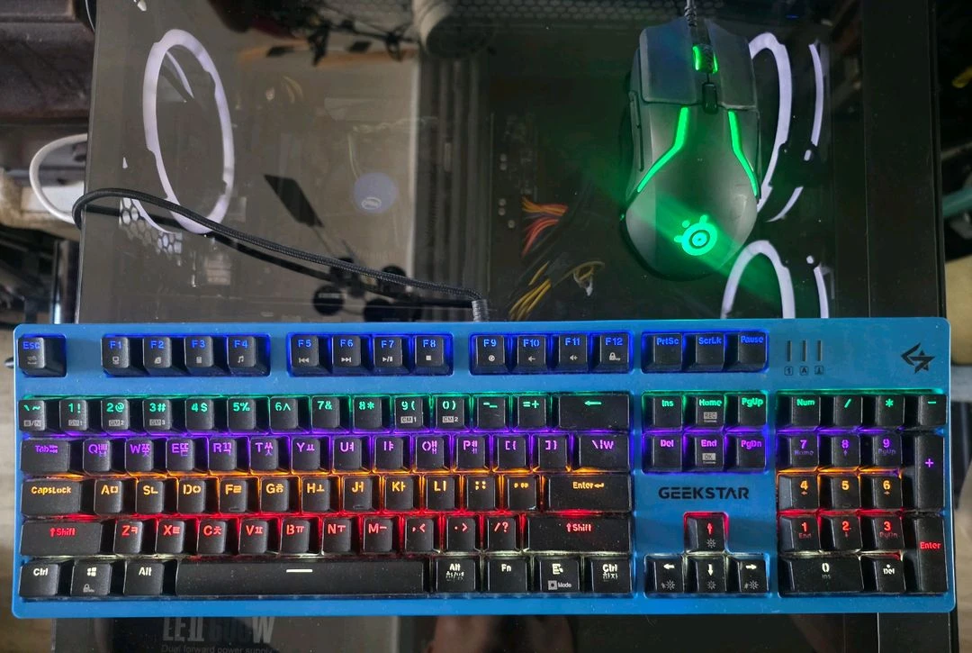 데스크탑 (i5-8400, 램8Gb, GTX970) <북수원> 이미지