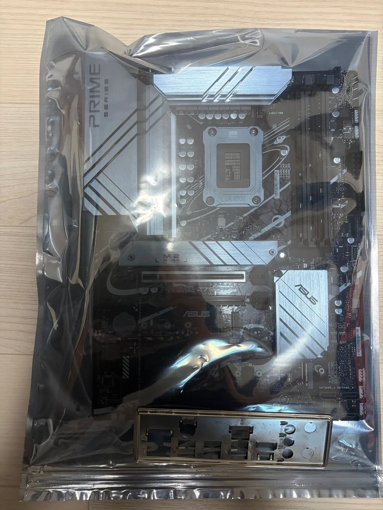 ASUS Z790-P CSM 메인보드 DDR5 - 안심되는 중고거래