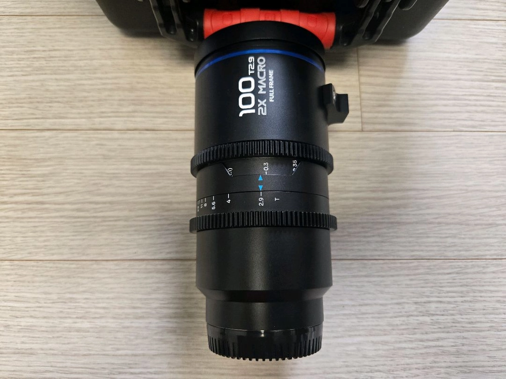 라오와 100mm t2.9 macro cine 시네렌즈 캐논 rf마운트 렌즈 판매합니다 이미지